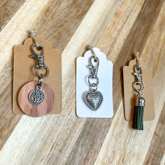 Set of 3 Charms for Valentine's Day gifts for friends! - Picture 8 of 8